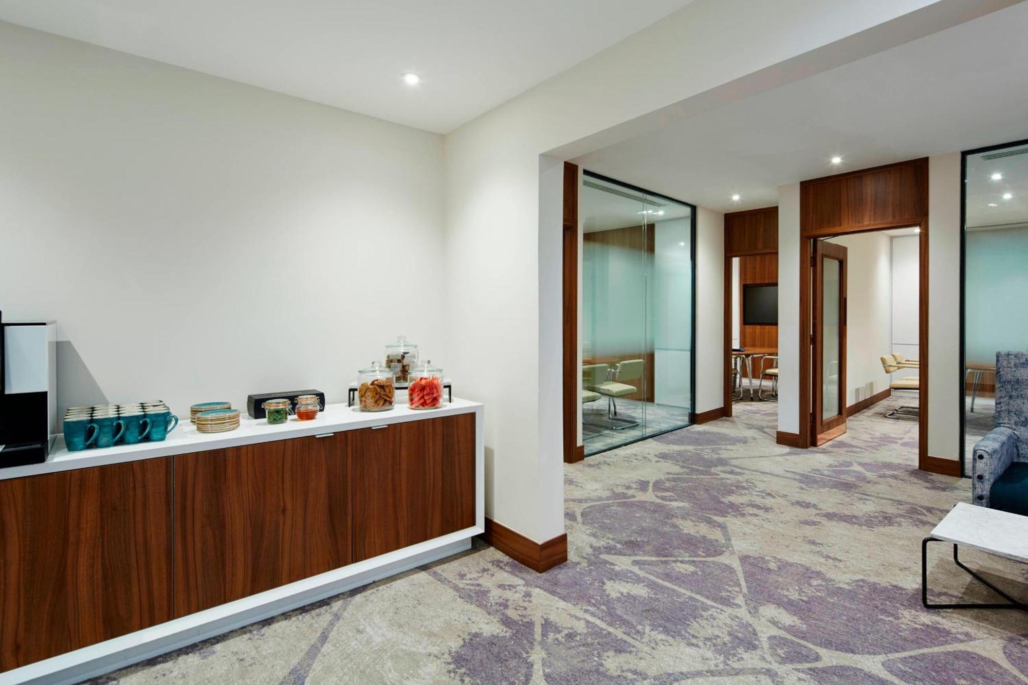 London Heathrow Marriott Hotel Hillingdon Exterior photo